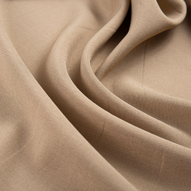 DS675 221GSM Tiruan asetat Lelis 2/2 Coklat Muda twill Fabrik poliester untuk pakaian kasual perniagaan dan seluar